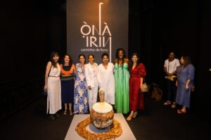 Òná Ìrin: Caminho de Ferro 1C2A9897ONA IRIN CAMINHO FERRO NADIA TAQUARY FOTO TATIANA FREITAS 300x200