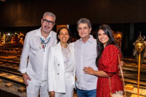 Òná Ìrin: Caminho de Ferro 1C2A9950ONA IRIN CAMINHO FERRO NADIA TAQUARY FOTO TATIANA FREITAS 300x200