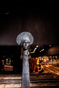 Òná Ìrin: Caminho de Ferro 1C2A9960ONA IRIN CAMINHO FERRO NADIA TAQUARY FOTO TATIANA FREITAS 200x300